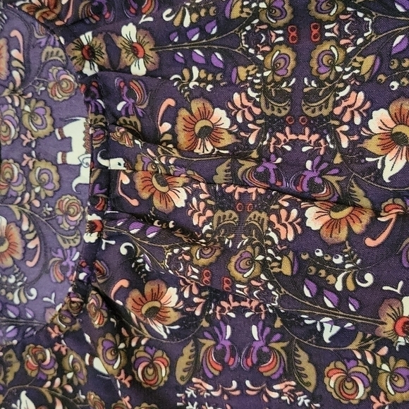 3/$30 CATO Purple Elephant Floral Oversized Long Sleeve Hi-low Scoop Neck Tunic - Picture 6 of 10